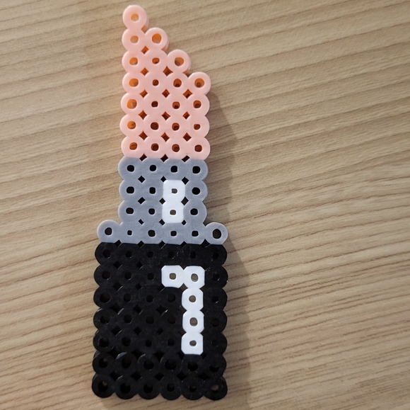 Makeup Magnet Perler Bead - Picture 8 of 11